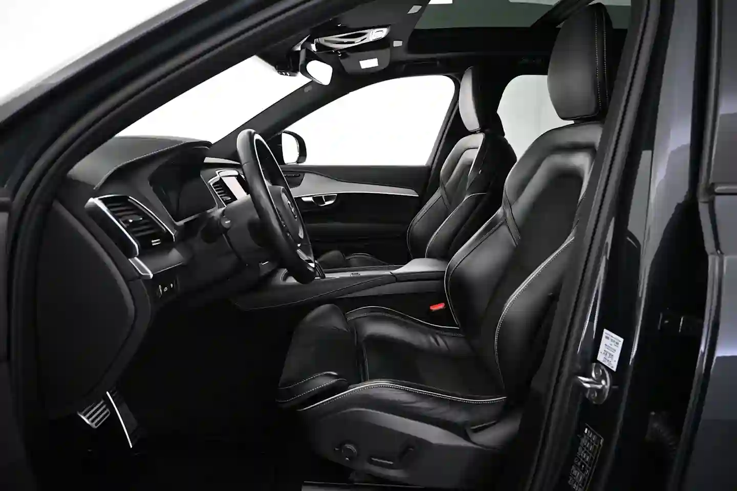Car Image - 1AMuG9Je06uX0evOAEOkYc