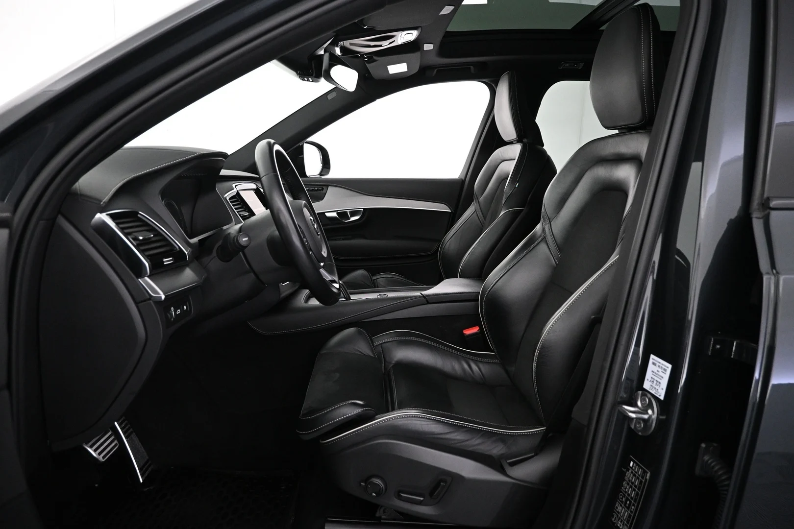 Car Image - 1AMuG9Je06uX0evOAEOkYc