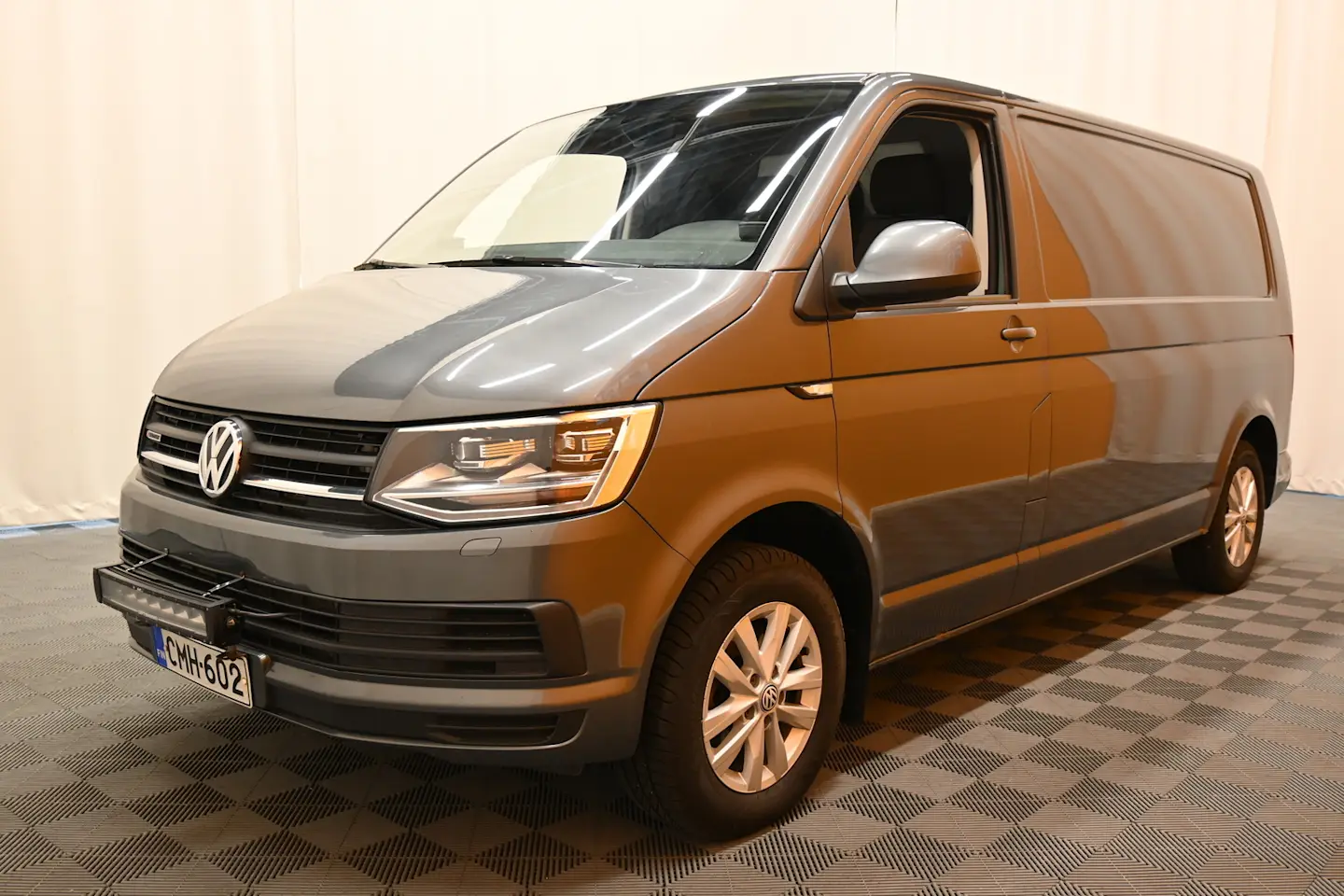 Car Image - 6Uf7doUgxTa9V12IdZXfEq