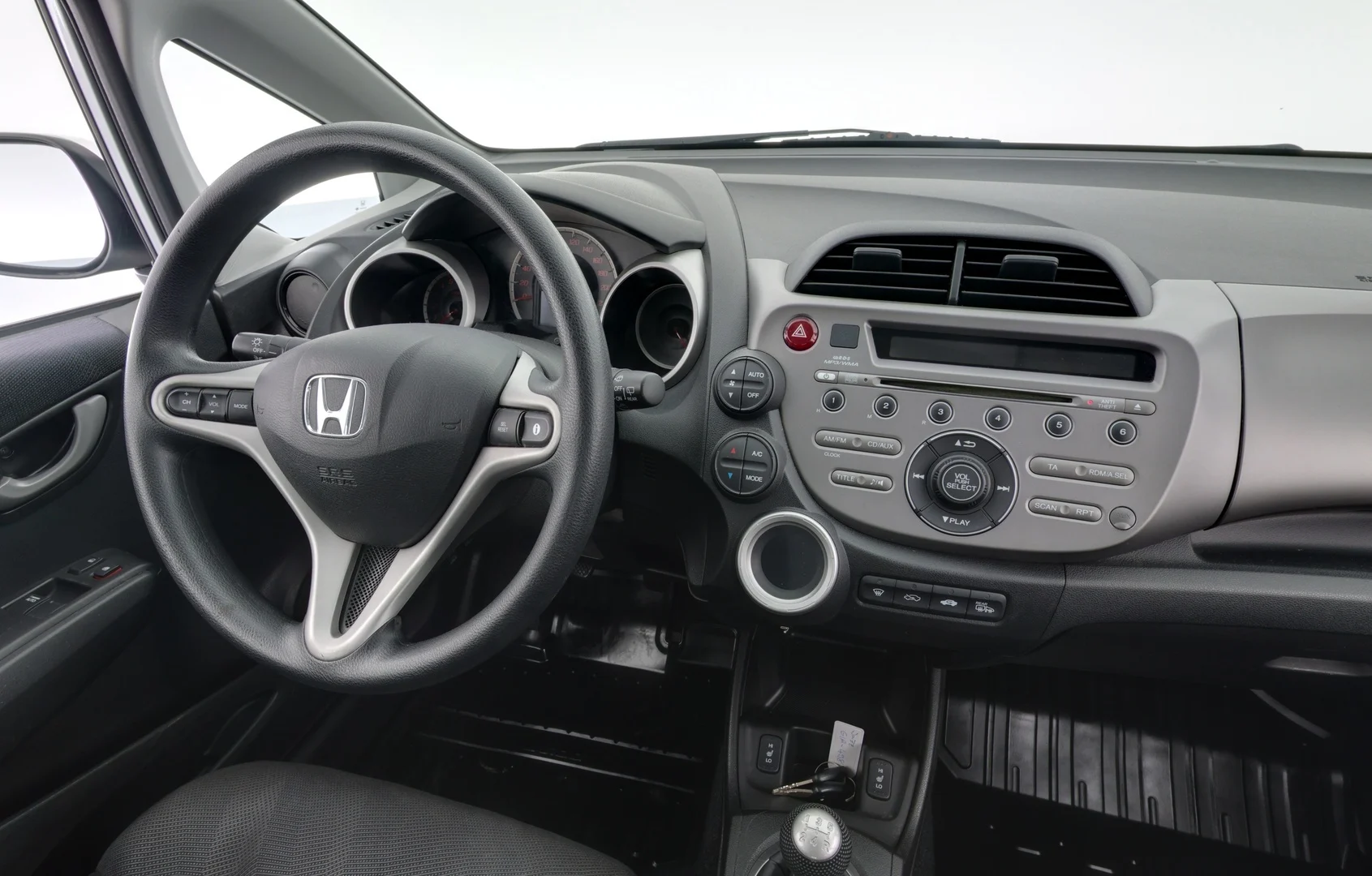 Car Image - 2UK5ySf0BgOie1TT31vgd0