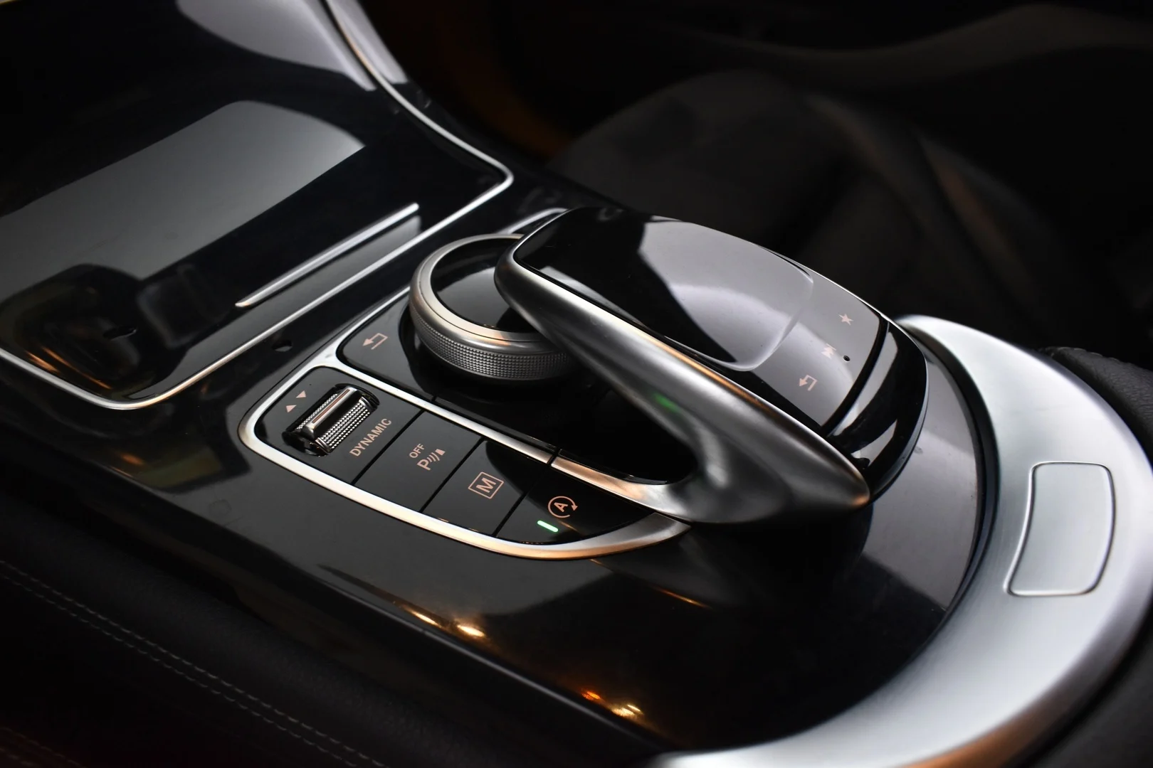 Car Image - RLCnEQRn3Cz2TgY39MSnq