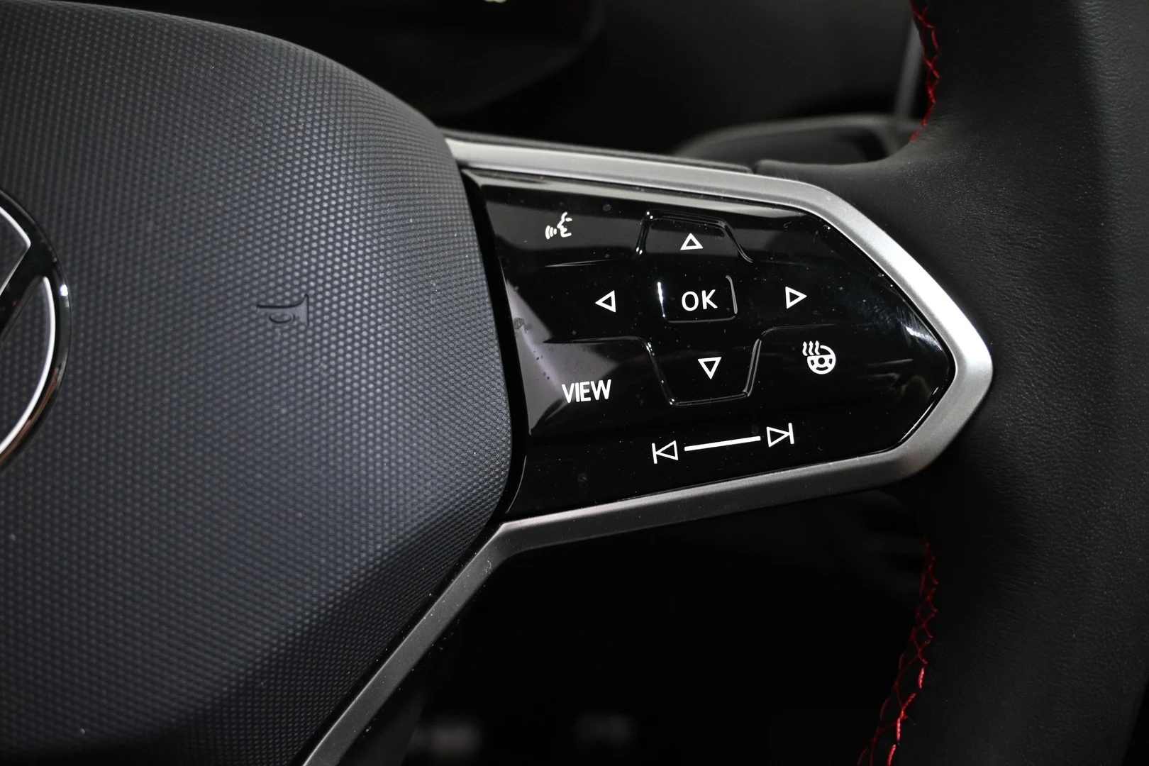 Car Image - 7Dc1ei1MTpCctrpF5VVZEU