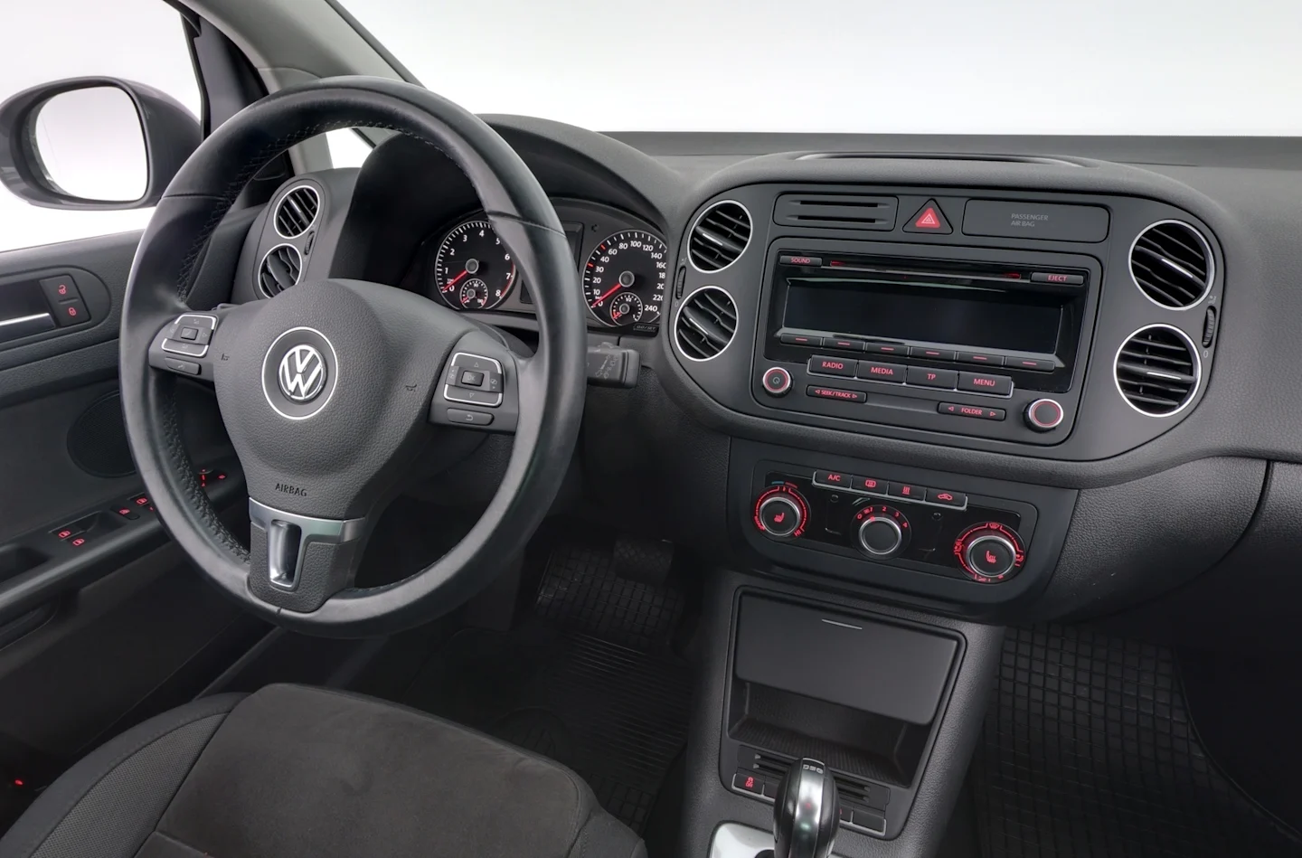 Car Image - 6I2hbpLMAWjQjxMWZDIC42
