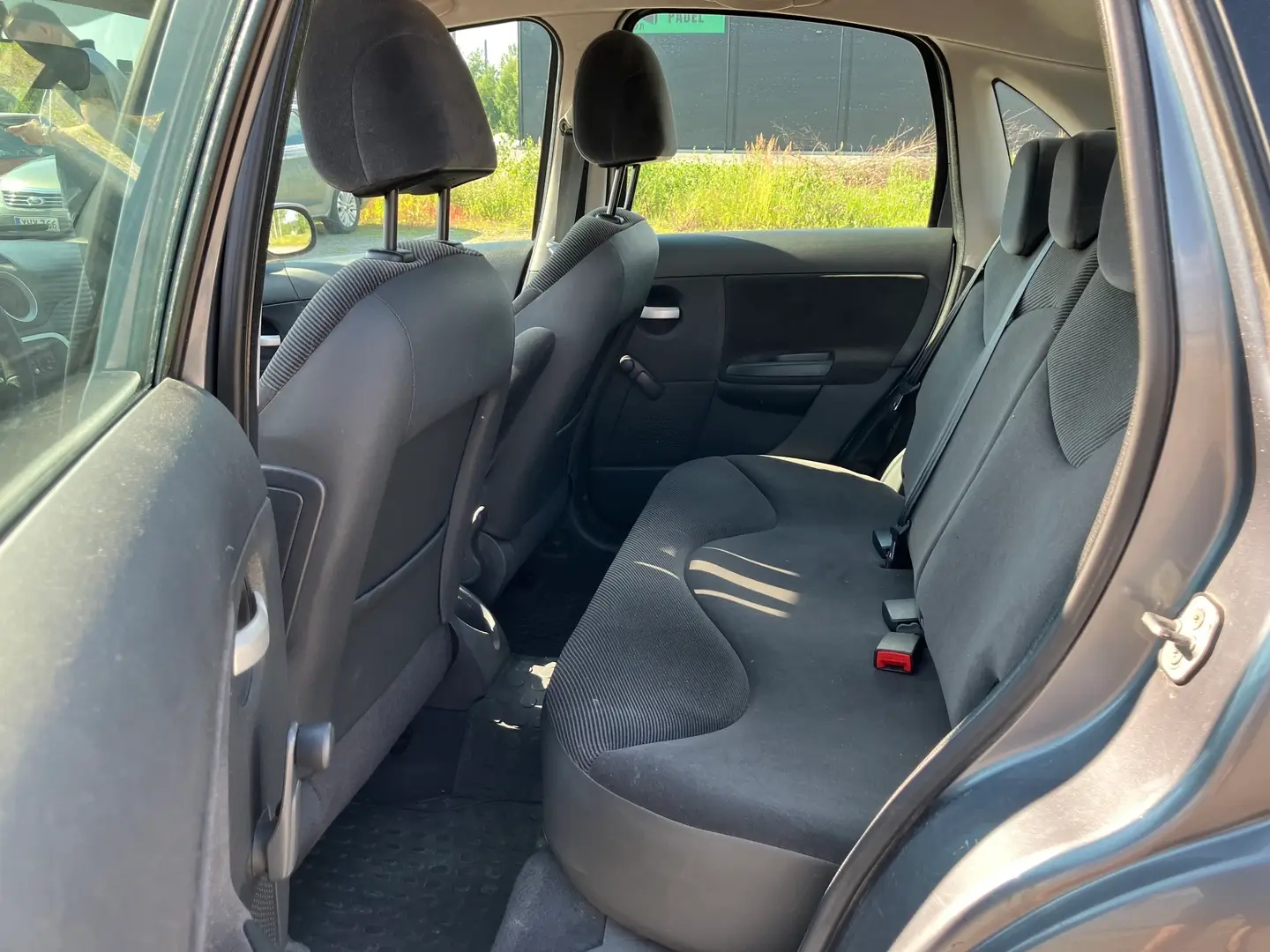 Car Image - 1VJV2c9hkqvDcYBKCO3YSs