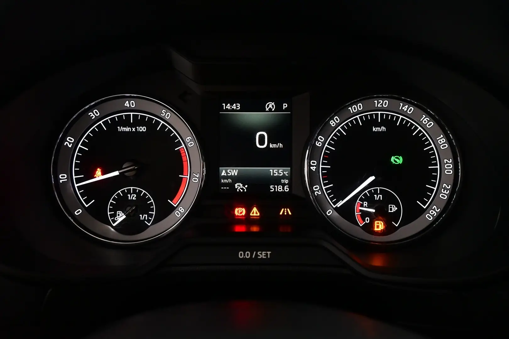 Car Image - 6LrKMFi4wGZUD7guYhlAtU