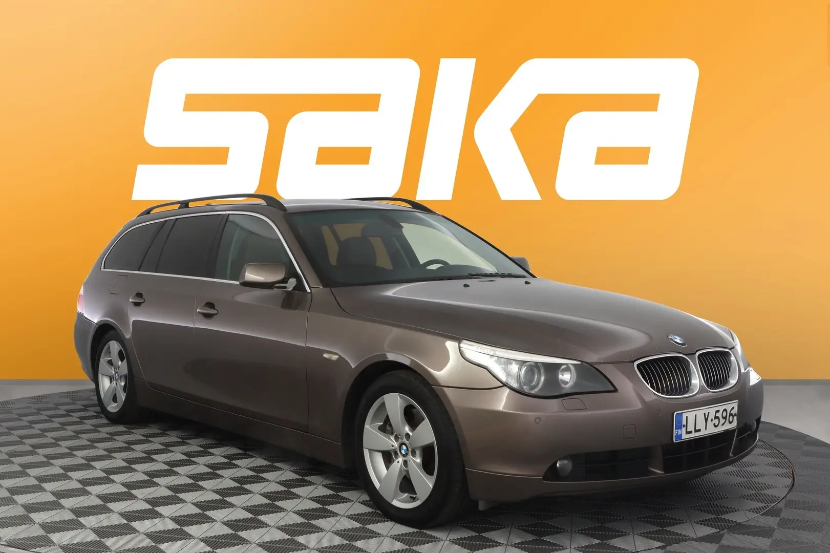 Car Image - 7Mk19kZHIt7cITSiXuEr3H
