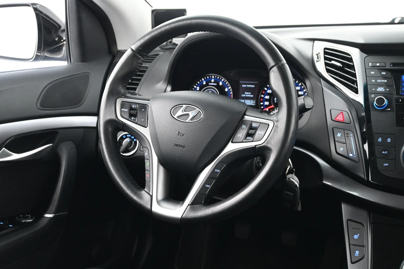 Car Image - 7t8ldAiaOQZJk6oKWKKm2D