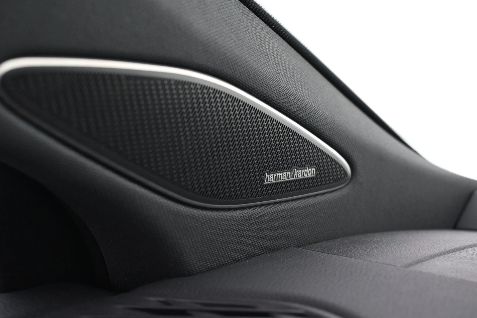 Car Image - 7BB527Esvl5SSDItlEv5ct