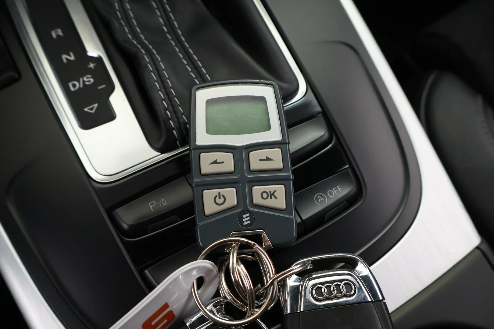 Car Image - 18U7dw0Zklr9Ii11dcpHWF