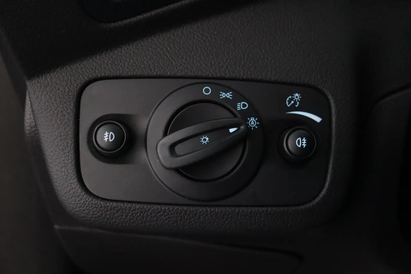 Car Image - 29bfjHLQrsexh7DAoMSAfK