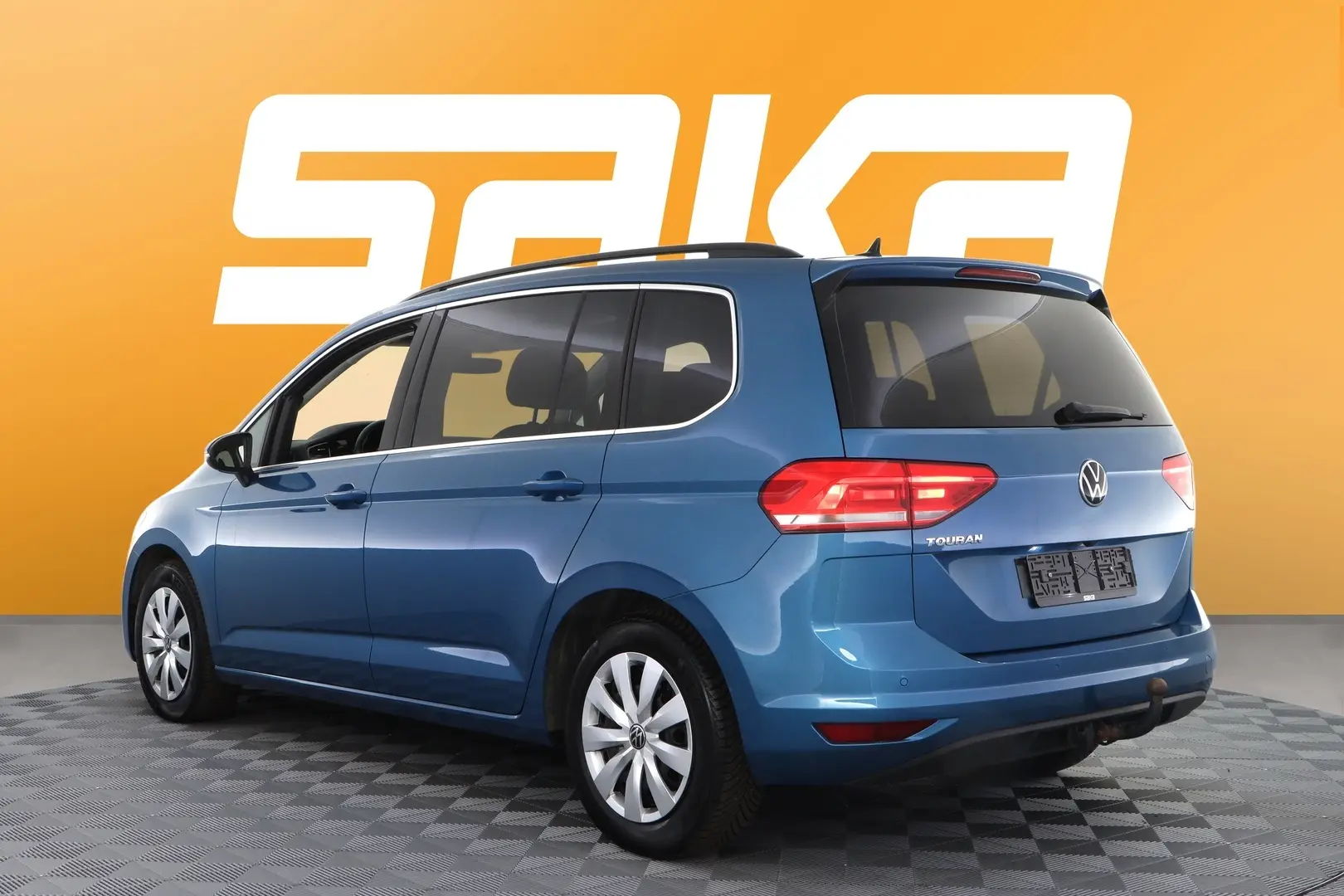 Car Image - 5EXCVIvs5k6tnkOcCeQuxj