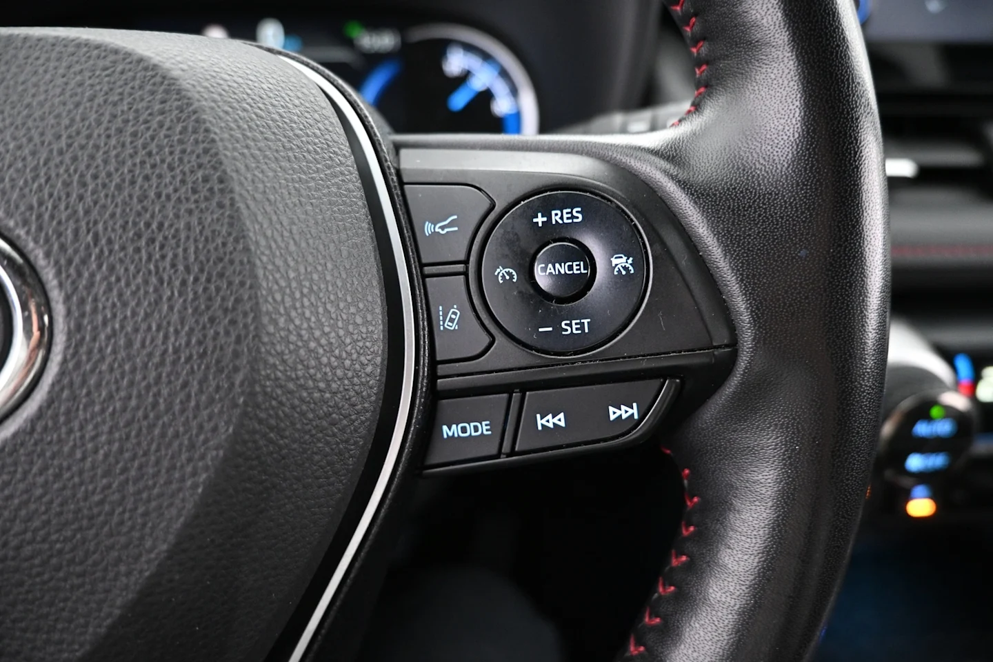 Car Image - 2YYh101bhuSBLneaLWqU1X