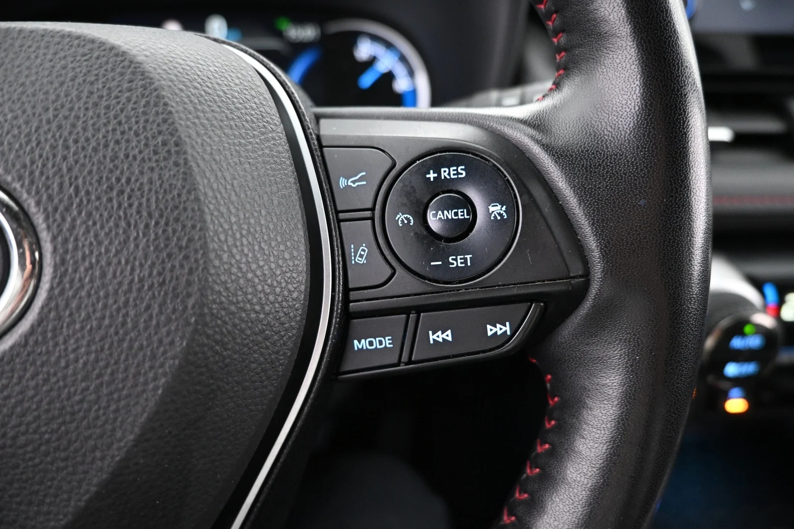 Car Image - 2YYh101bhuSBLneaLWqU1X