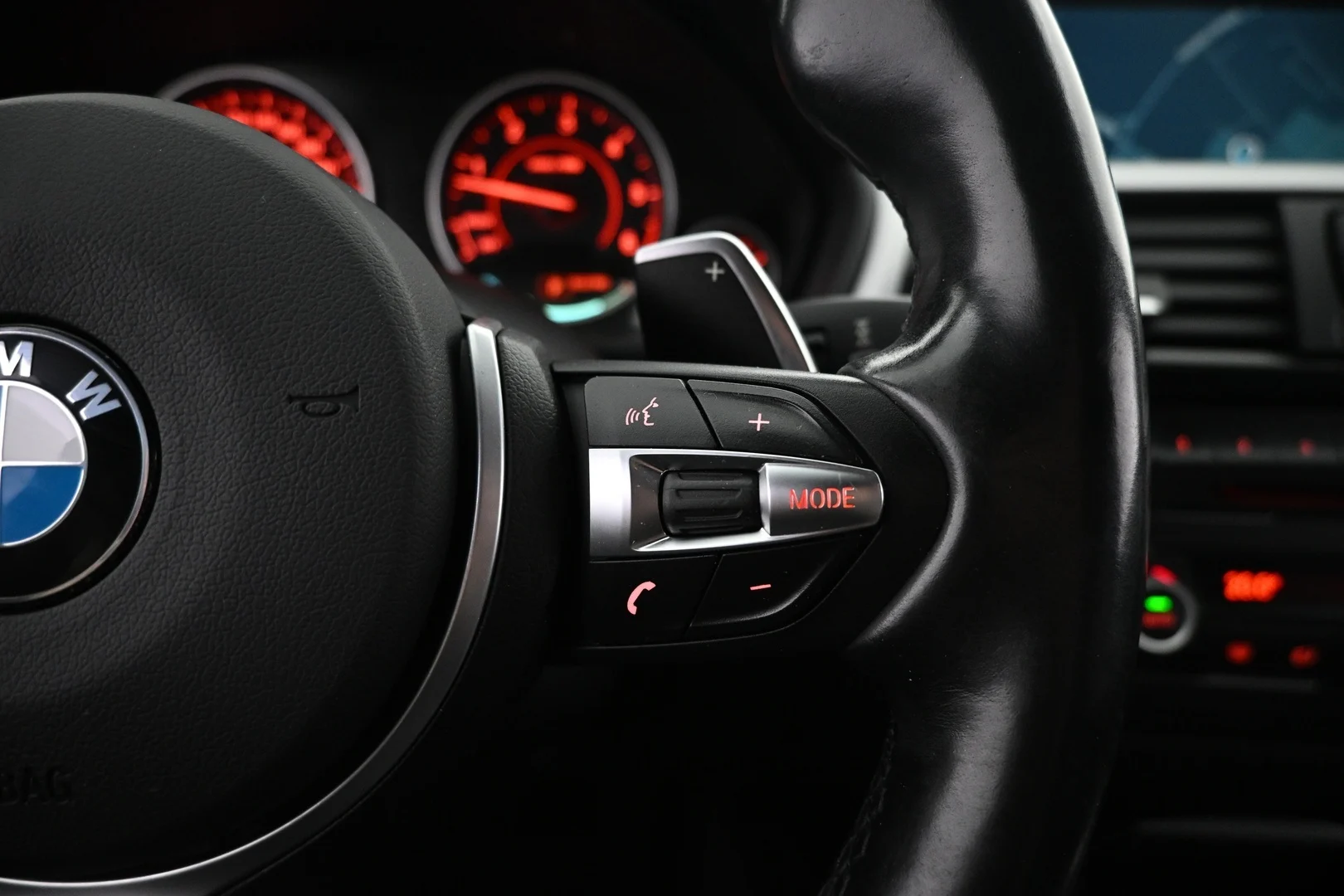 Car Image - 6iIvgiKOjV7nblt3qdAcom