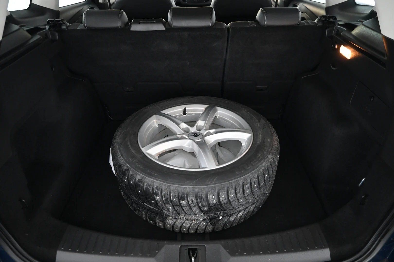 Car Image - 38hSEdFGgG2Enw0ys4f6yp