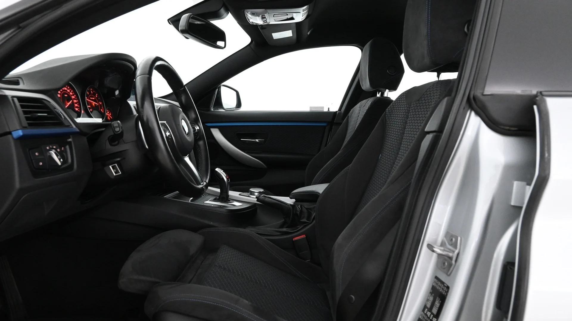 Car Image - 3SVPcXWaVLlm5ZdmaiCDaG