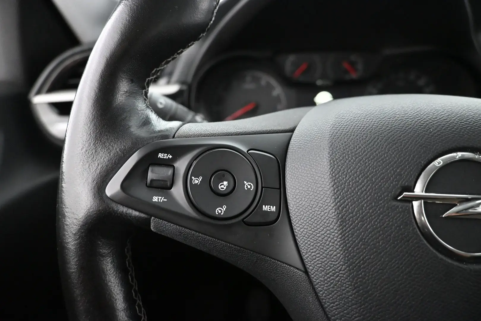 Car Image - 2B50P9udgfhTqeIofz3SJF