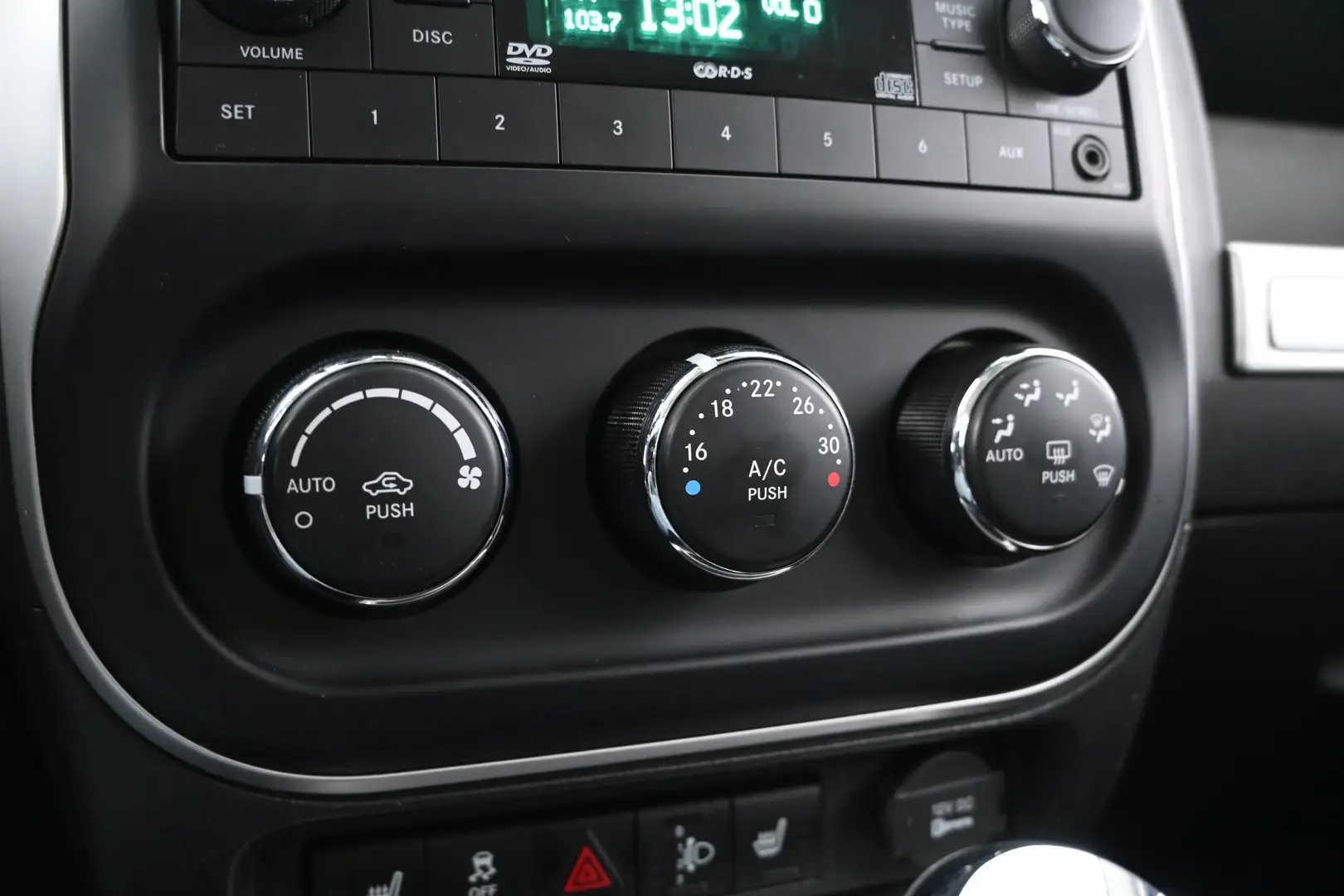 Car Image - 1VvOk8OLOMRMJ6pBkDxNLO