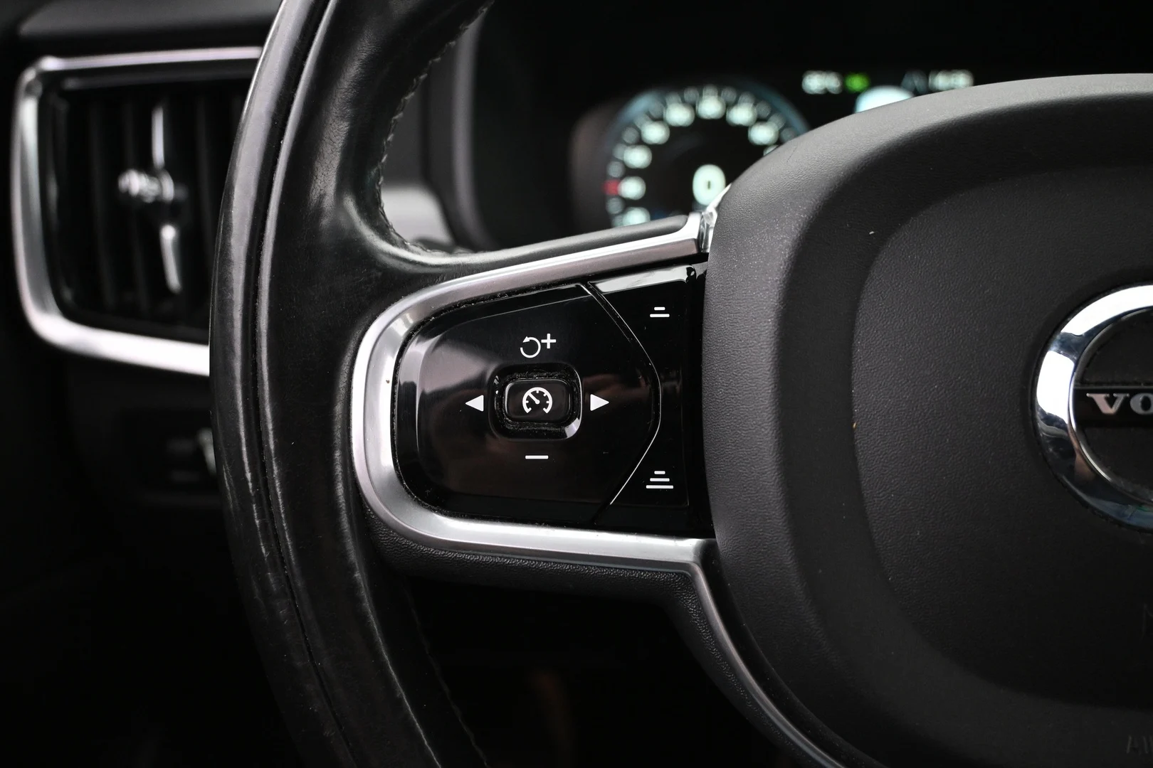 Car Image - 4lbeqL5JWwsXEJ7rbbnkKy