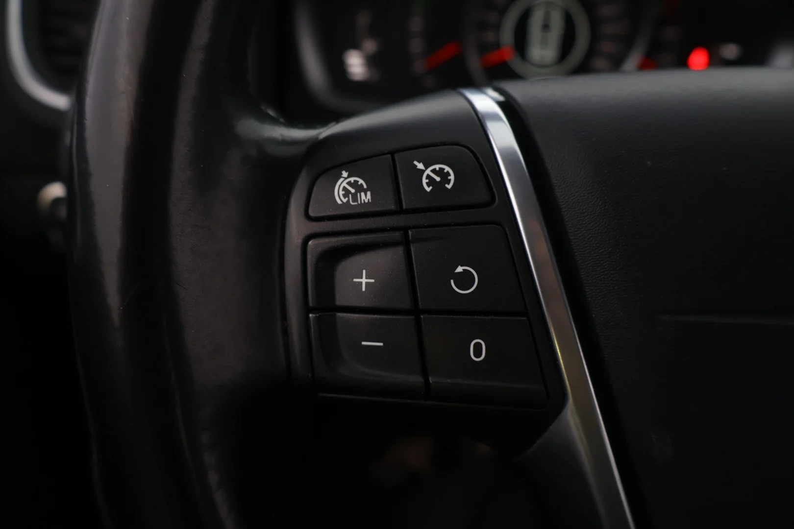 Car Image - 3lMKZgMHir7YQ3xTcuVT7m