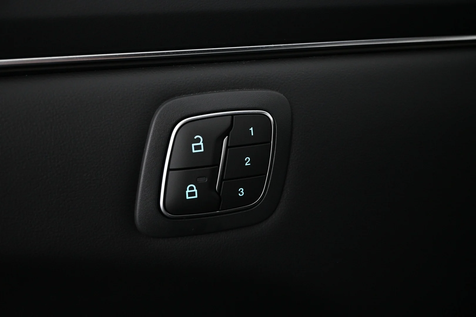 Car Image - 75CpotgMDbo3OjTEFBI7Lu