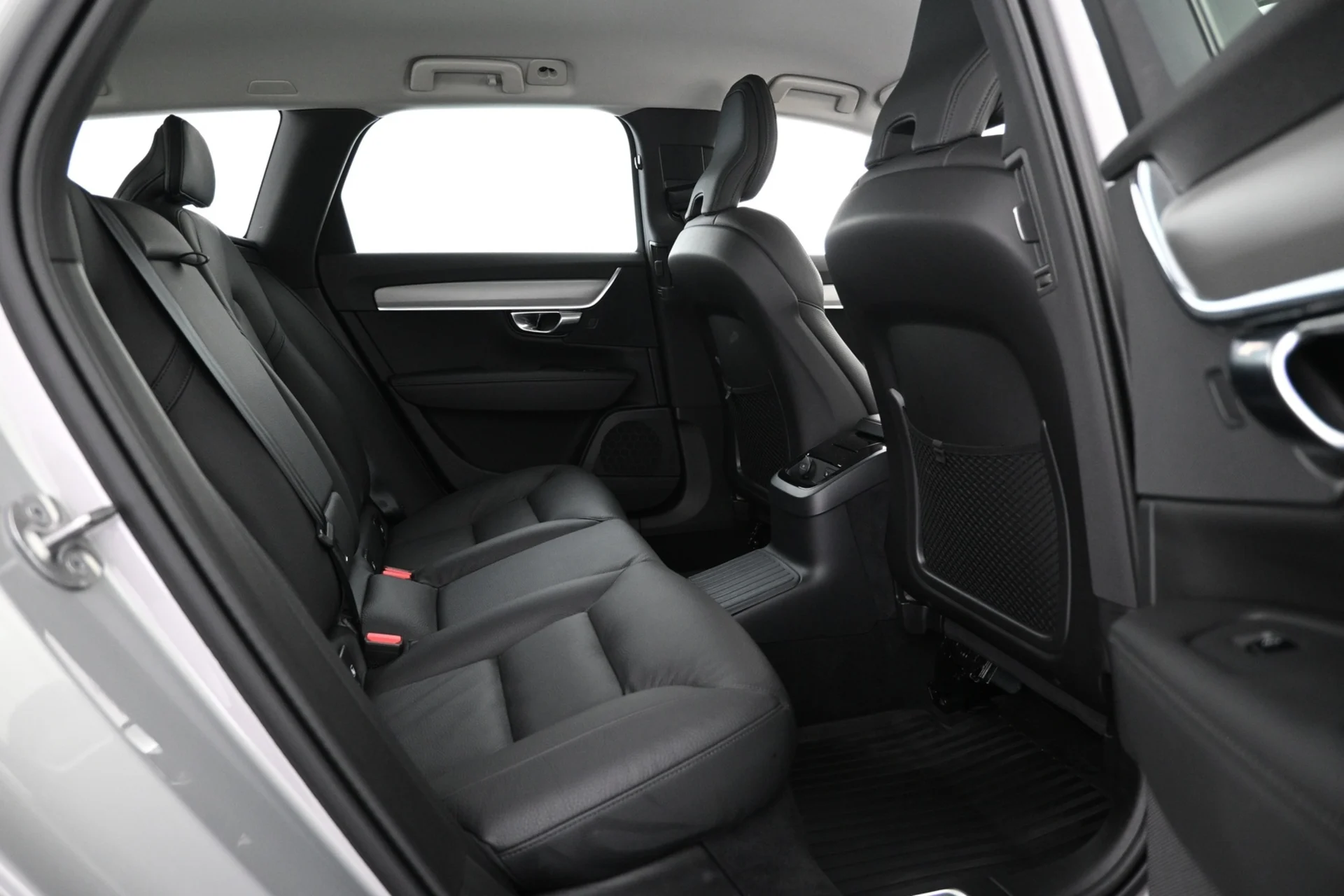 Car Image - 7si1ocLWzjb1Lt8RMh5plm