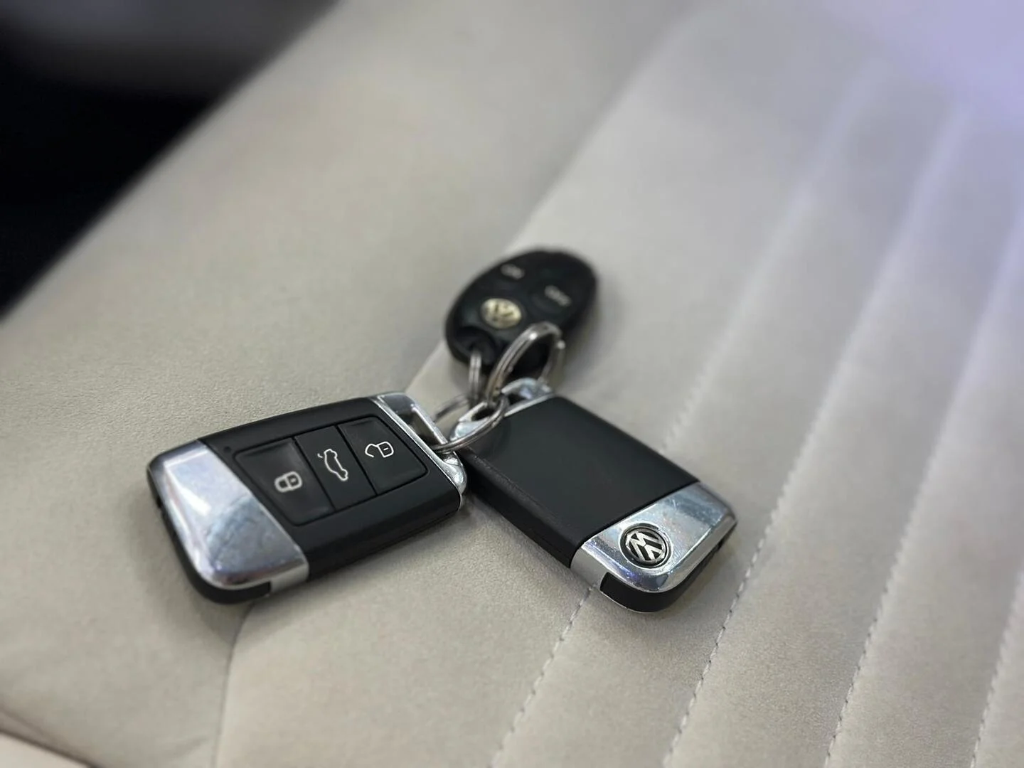 Car Image - 4hB2AhXwkGoOEbWSsYuVRt