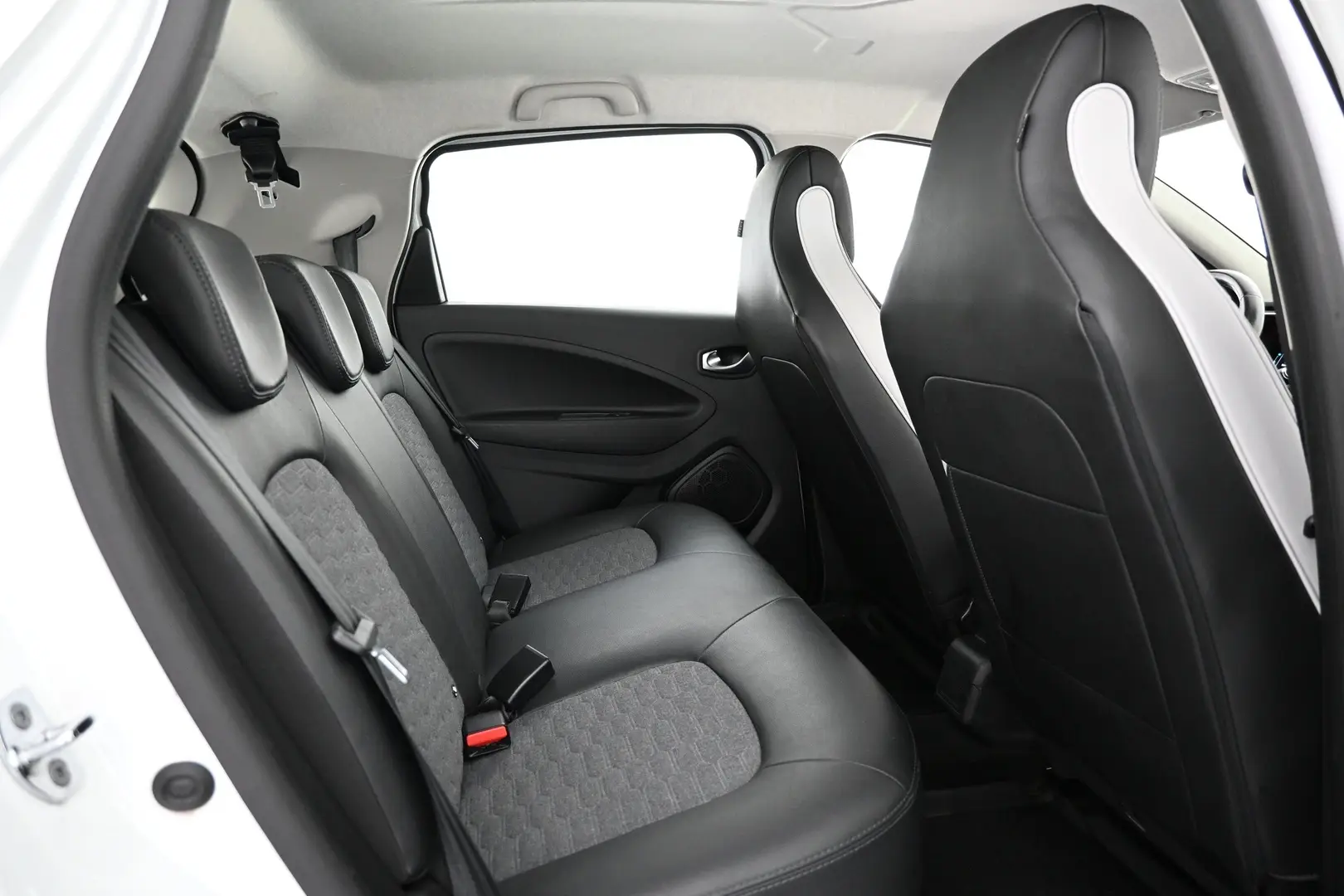 Car Image - 2BC78yHWhyXVpsWqjdq7Sz