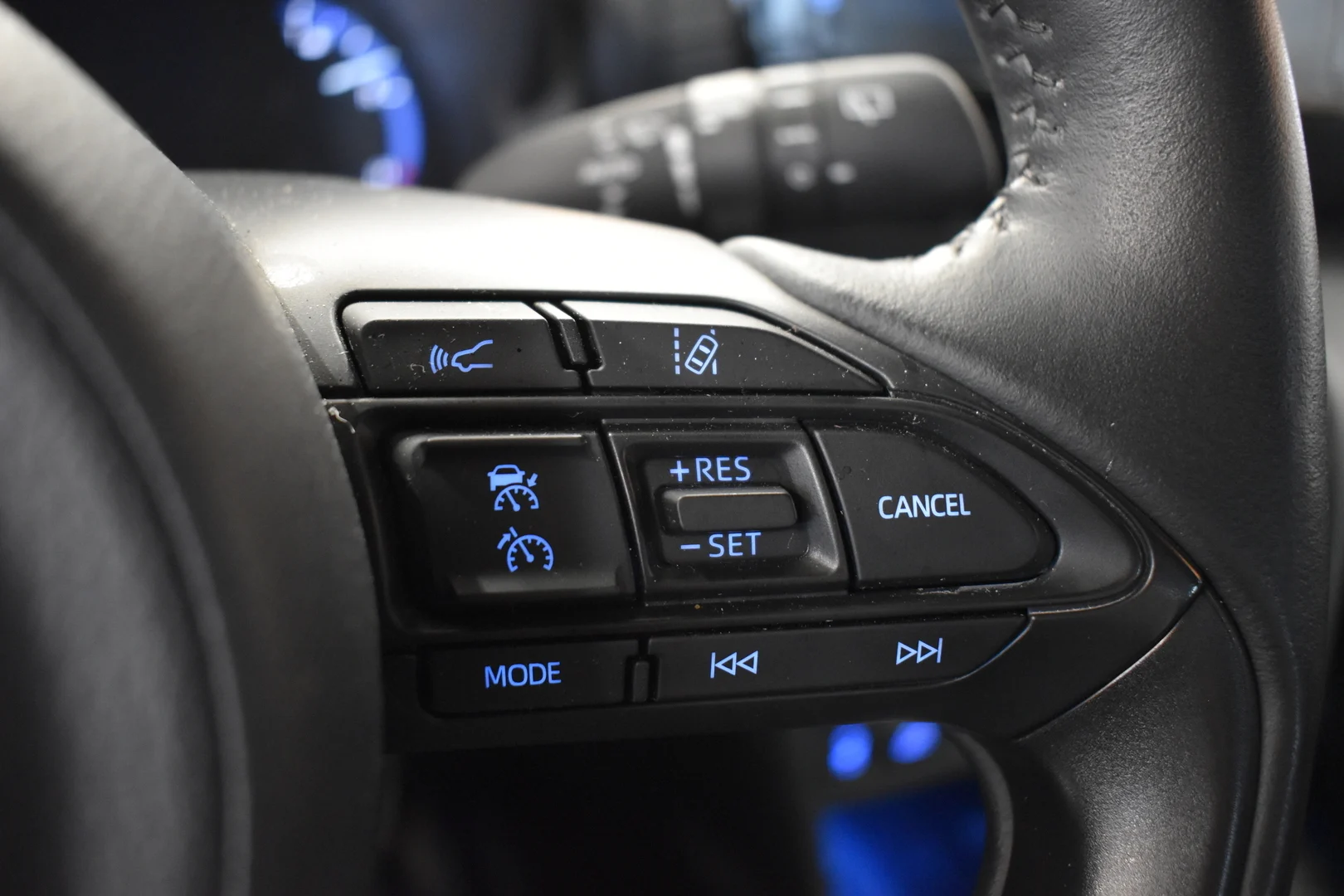 Car Image - 2FrGH6ZpYPVHsLCKw6nFJ4