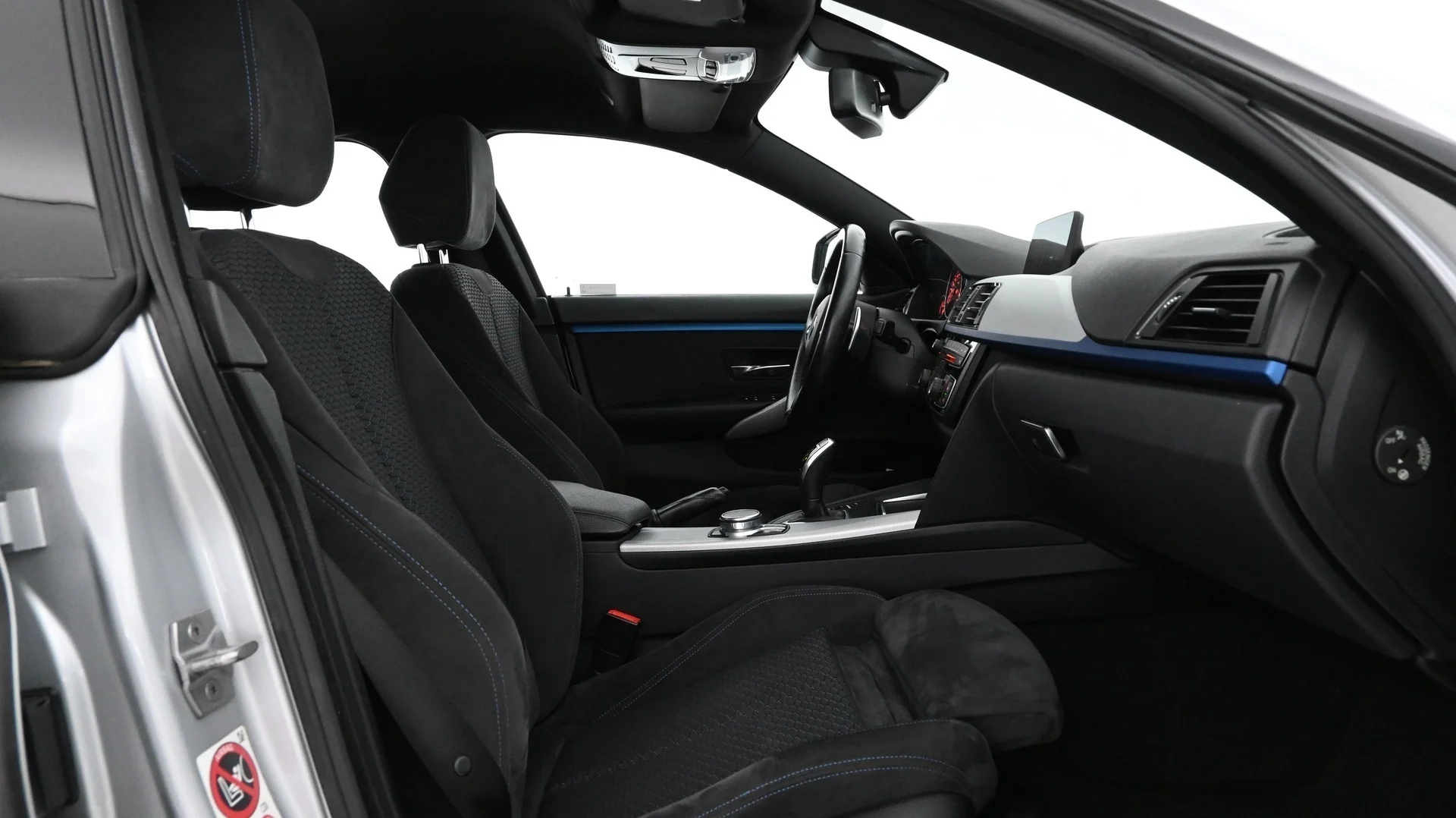 Car Image - 3SVPcXWaVLlm5ZdmaiCDaG