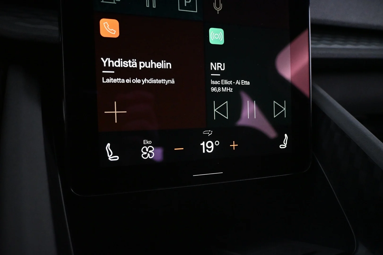 Car Image - 6RJY0RWjSArea1t7BtKLMz