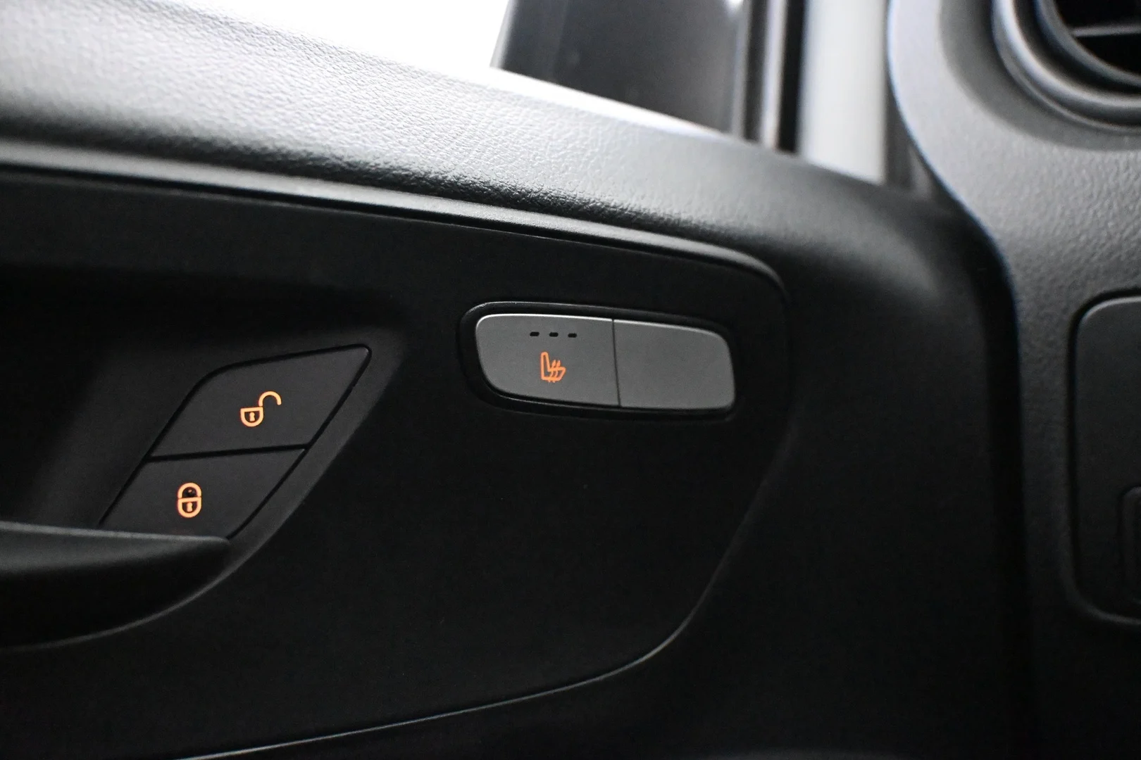 Car Image - 1hGqOhn4d4Bvr6nmbkgrod