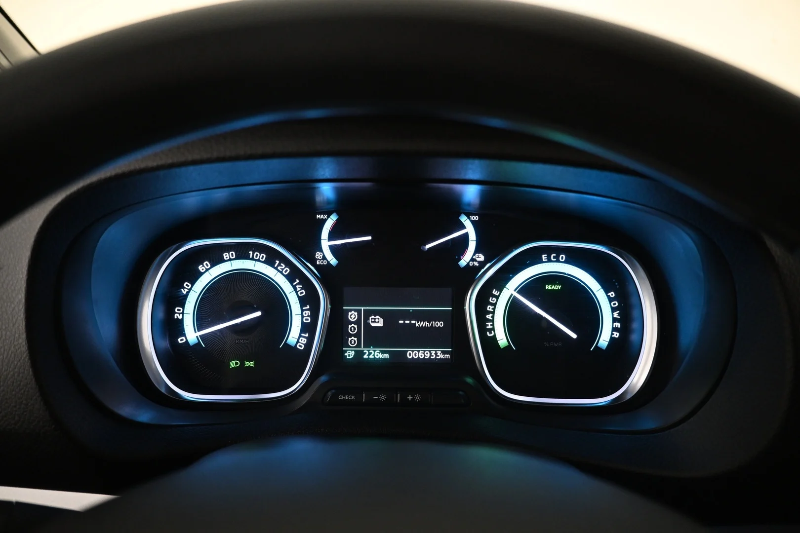 Car Image - 3TJGuZZD5VtEx3lYJr0GHa