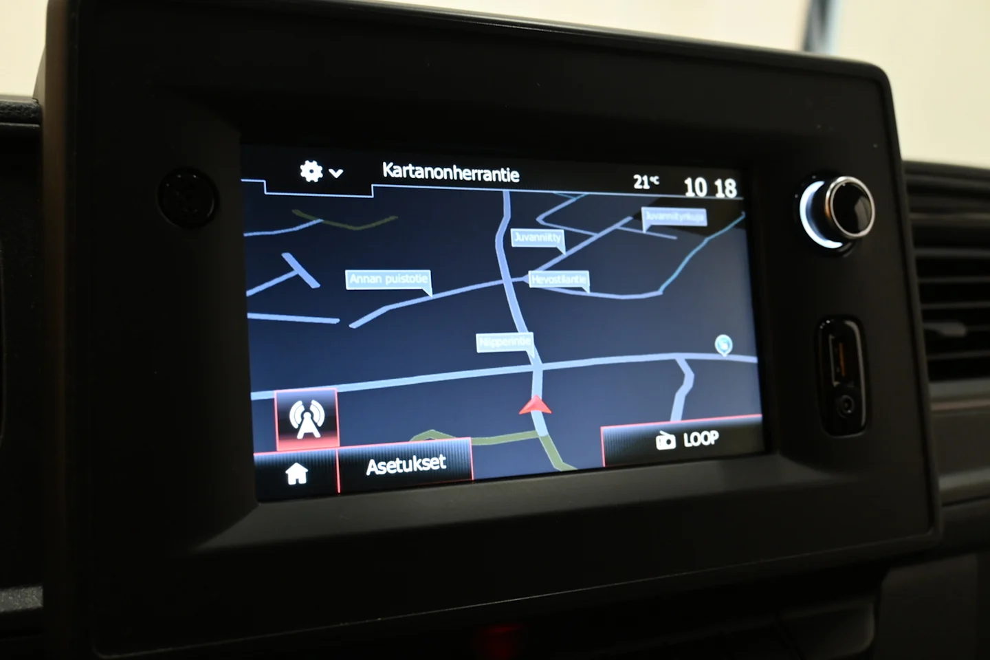 Car Image - 6tYtiLMKProEjgyMJtFGl6