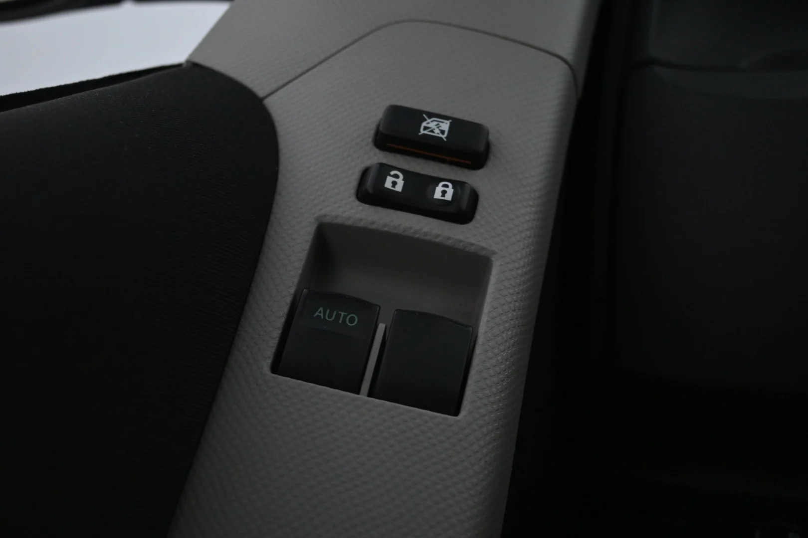 Car Image - 7k5fBgb0OWUK8khgUAIn2R
