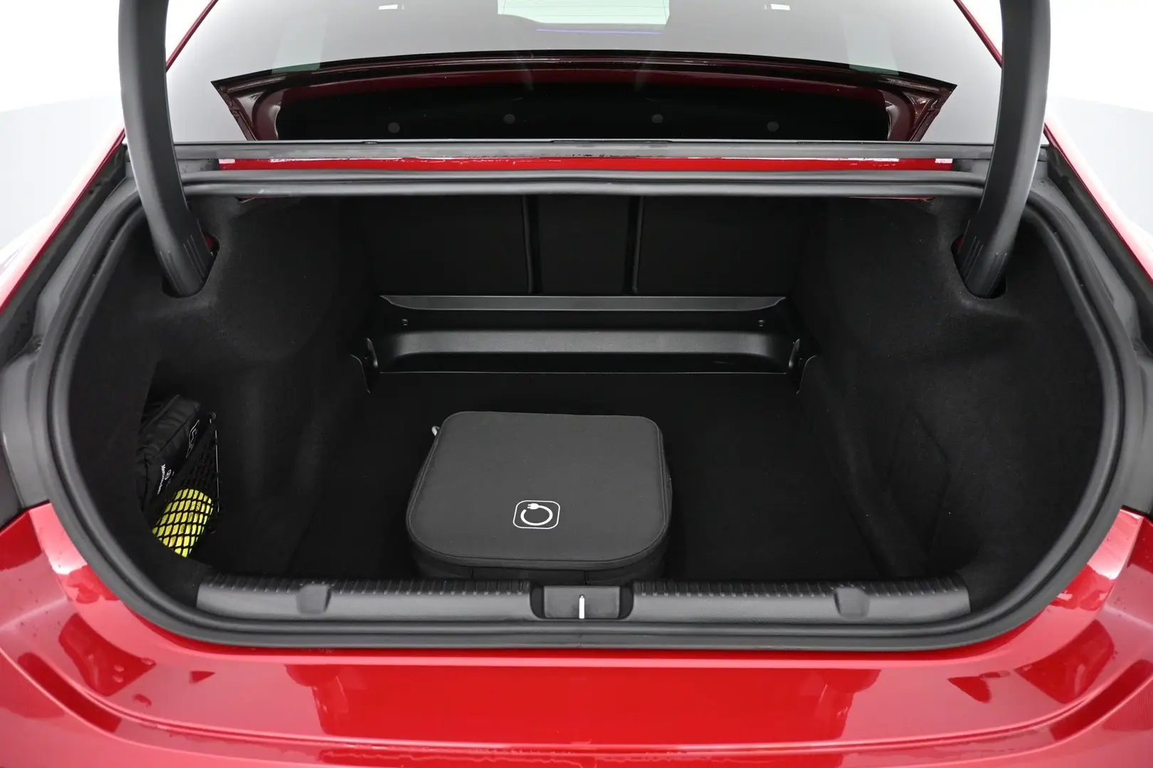 Car Image - 6eeY9mjyRH0YVU3U0FCSd8