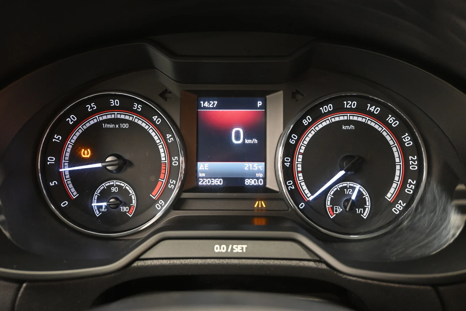 Car Image - 6Y2Ra4dwqqwawW1FA7KN50