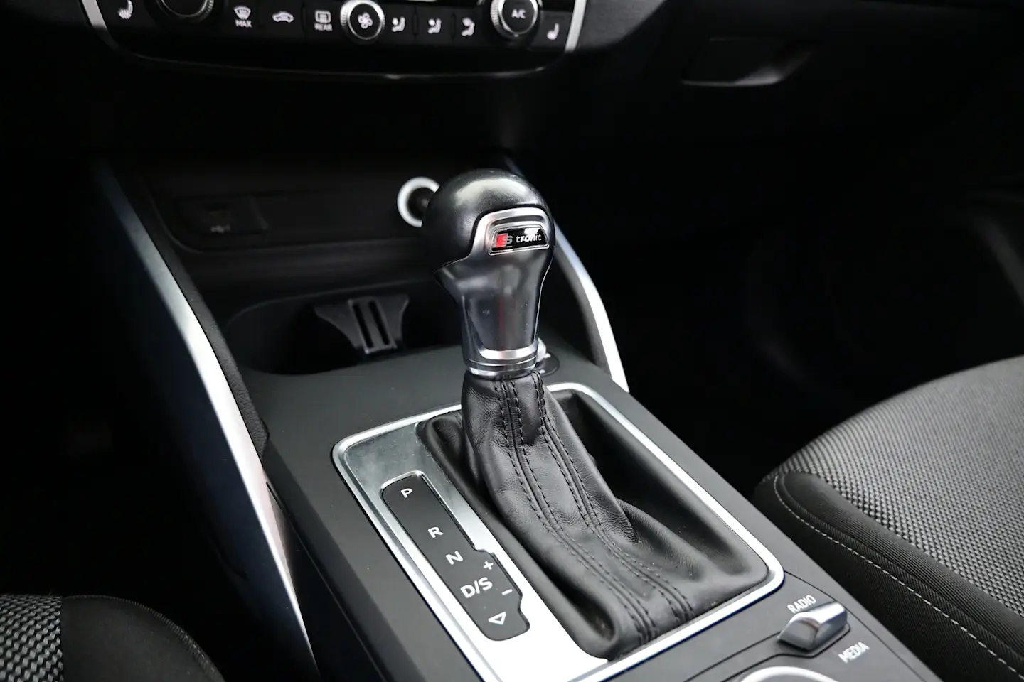 Car Image - 4PqGnkHsZnCw1aOQ4Tu3ri