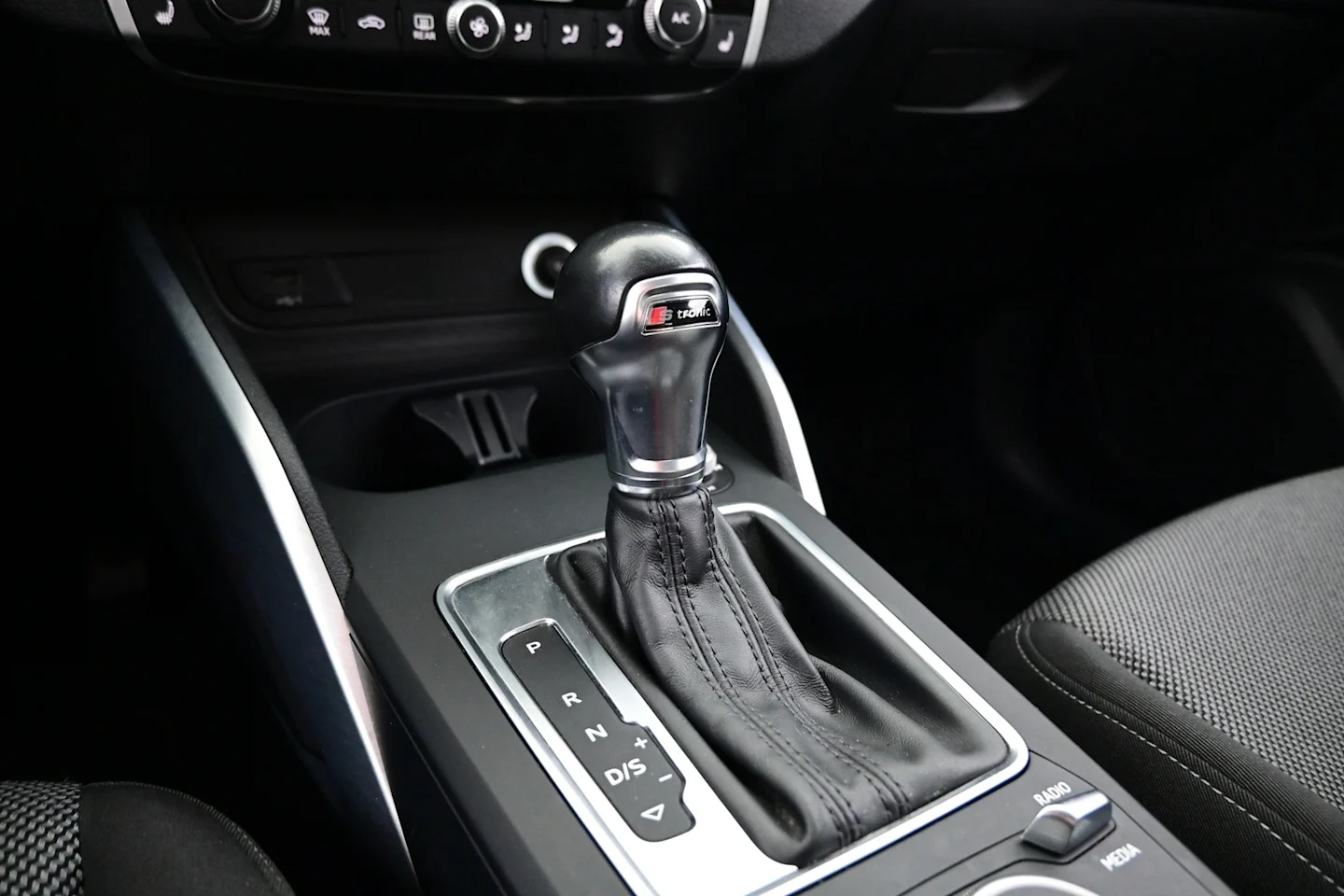 Car Image - 4PqGnkHsZnCw1aOQ4Tu3ri