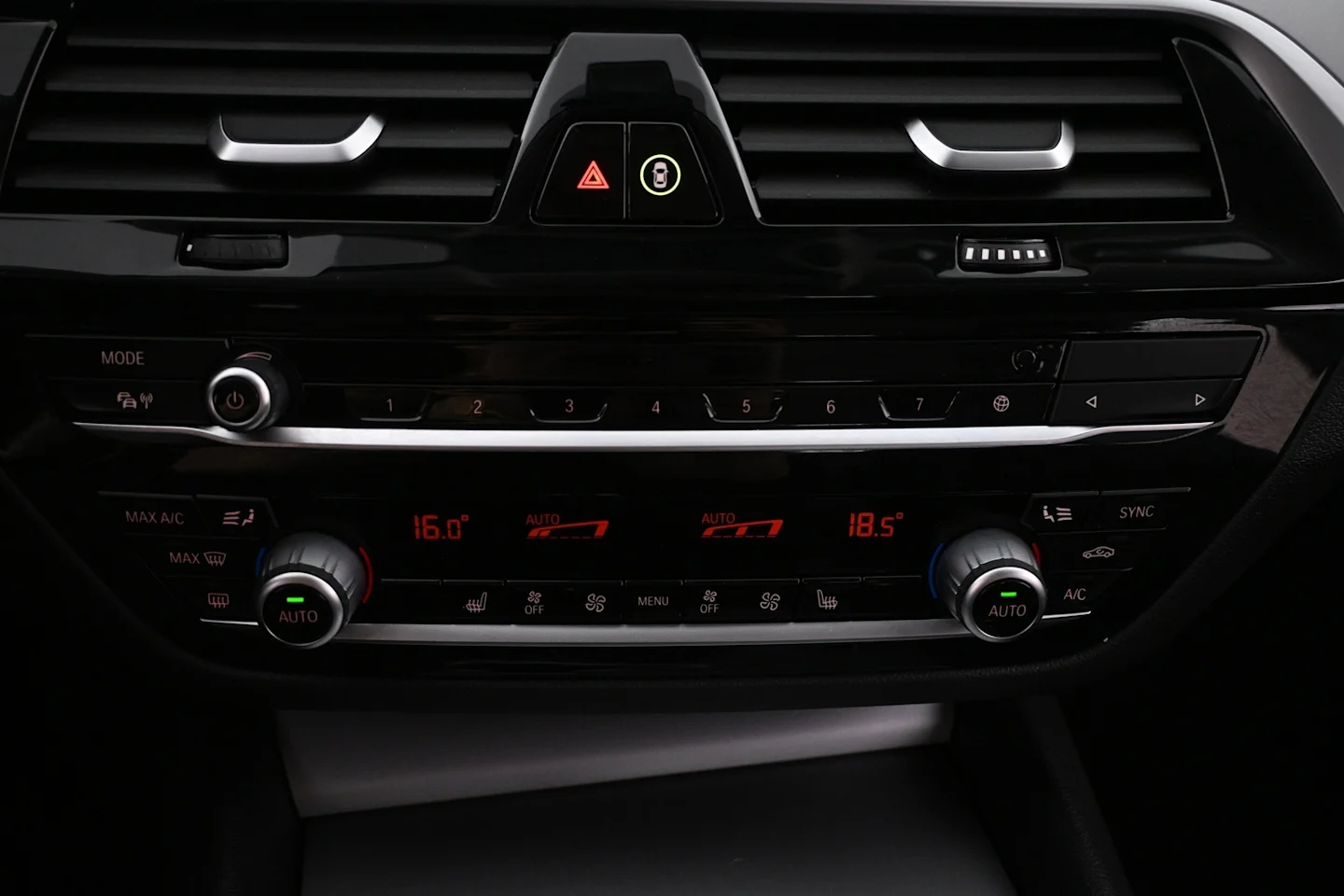 Car Image - kr7pnG4mbAKGMarqEtShd