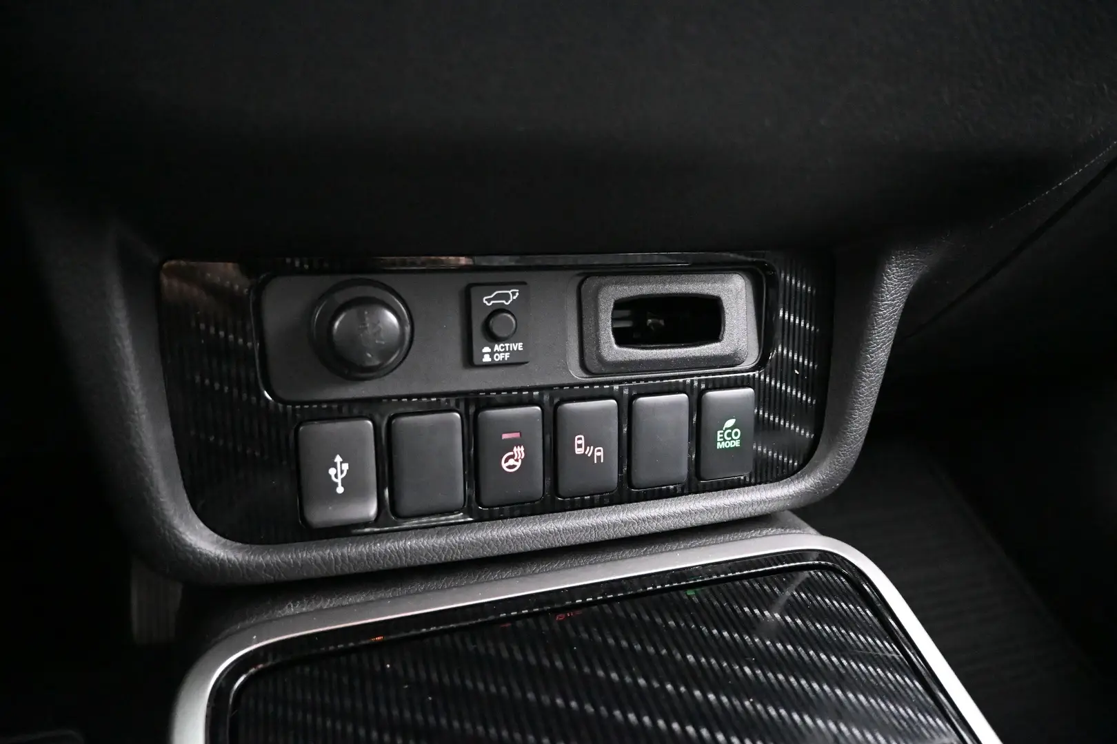 Car Image - 1CsZlqOvwjcoTWQgrQXOaO