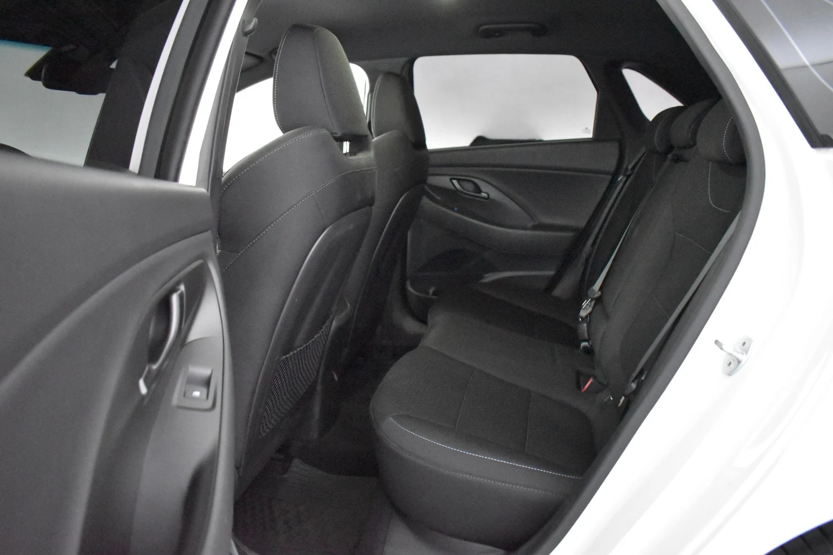 Car Image - 7KIMS2O453PJluarLiSRmE