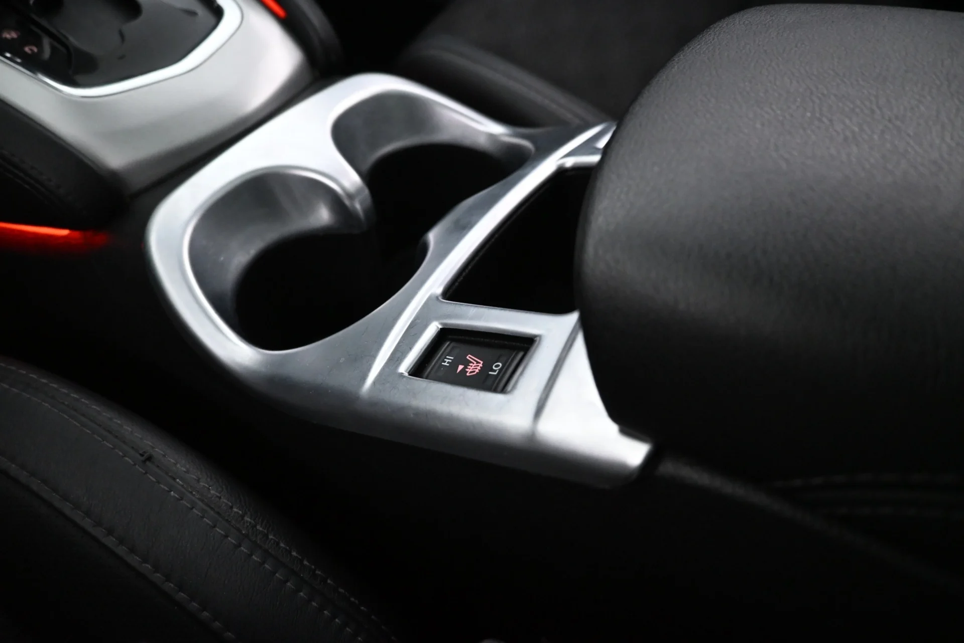 Car Image - 1Xz1Rsjlm6tV7zrxbkKg98
