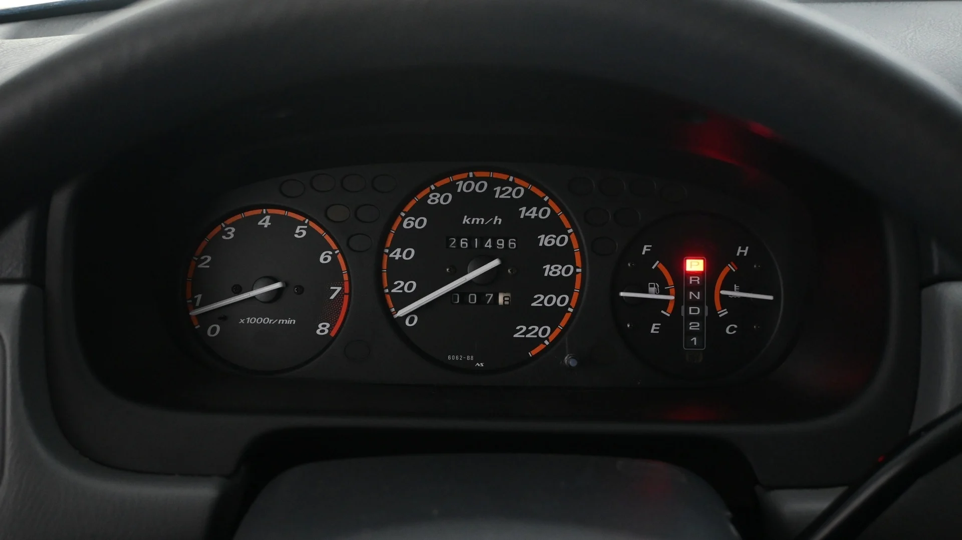 Car Image - 2QuAp2UbnkUj32f9yblB2