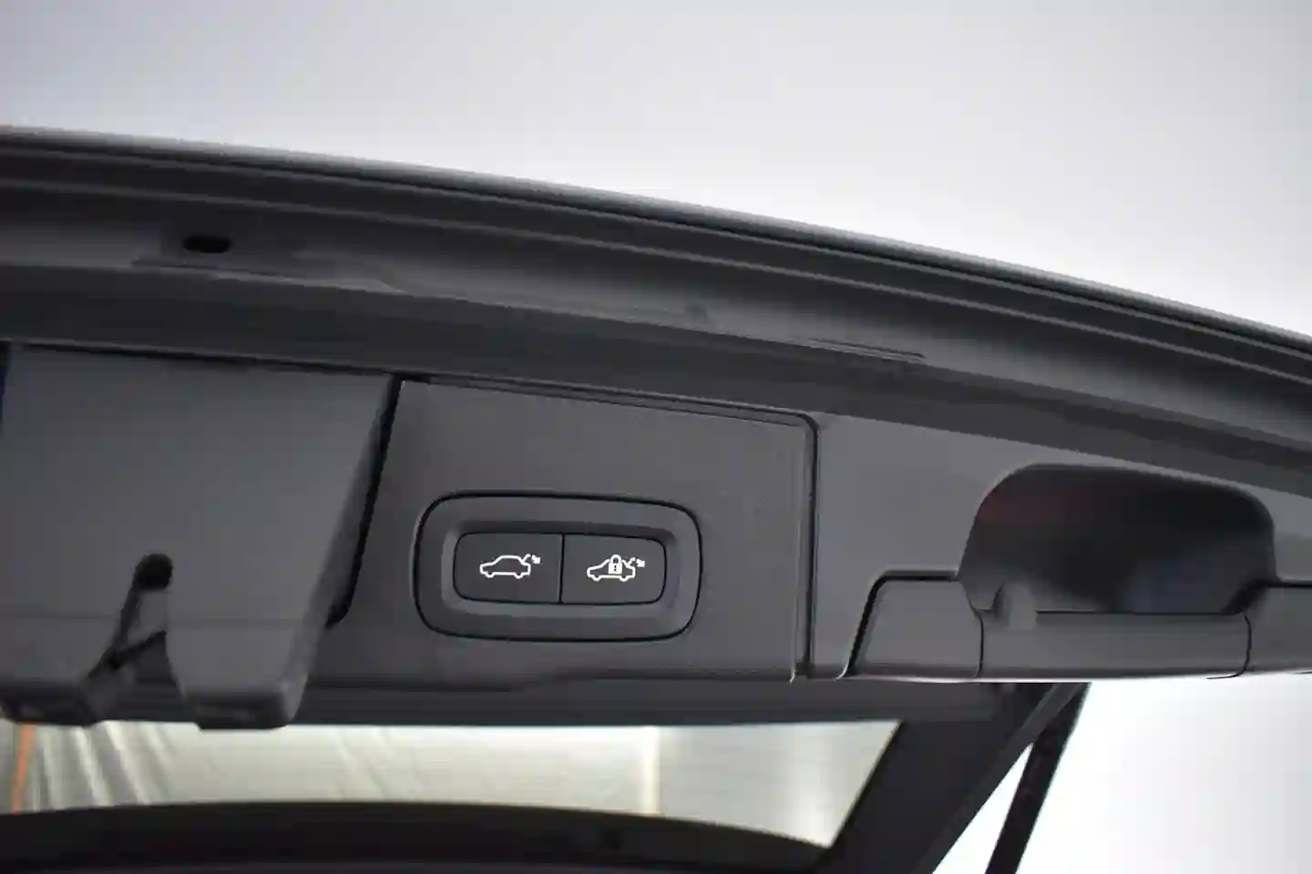 Car Image - 2l8zWTFjzxPQ4ene4M9Mb1
