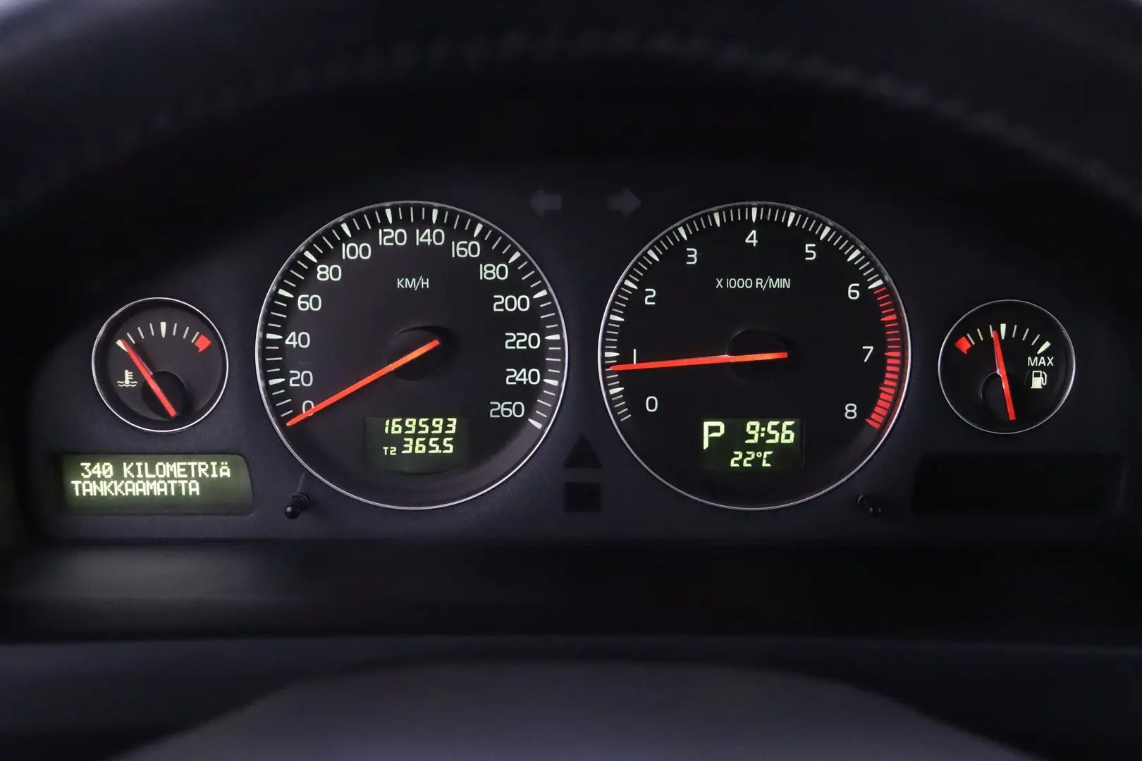 Car Image - om4SZ8IlyiaT3o0NEWvB6