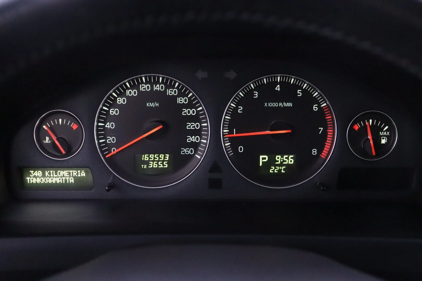 Car Image - om4SZ8IlyiaT3o0NEWvB6