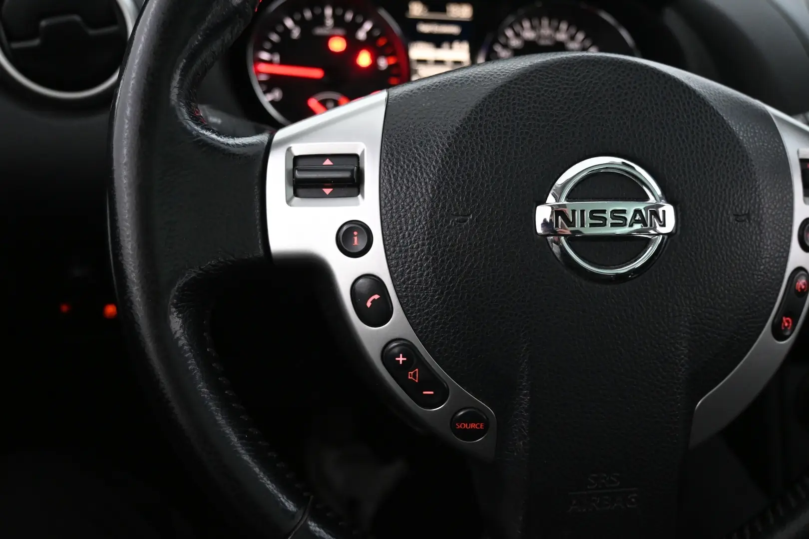 Car Image - 2thabxnbaVmriQvTYjbE8w