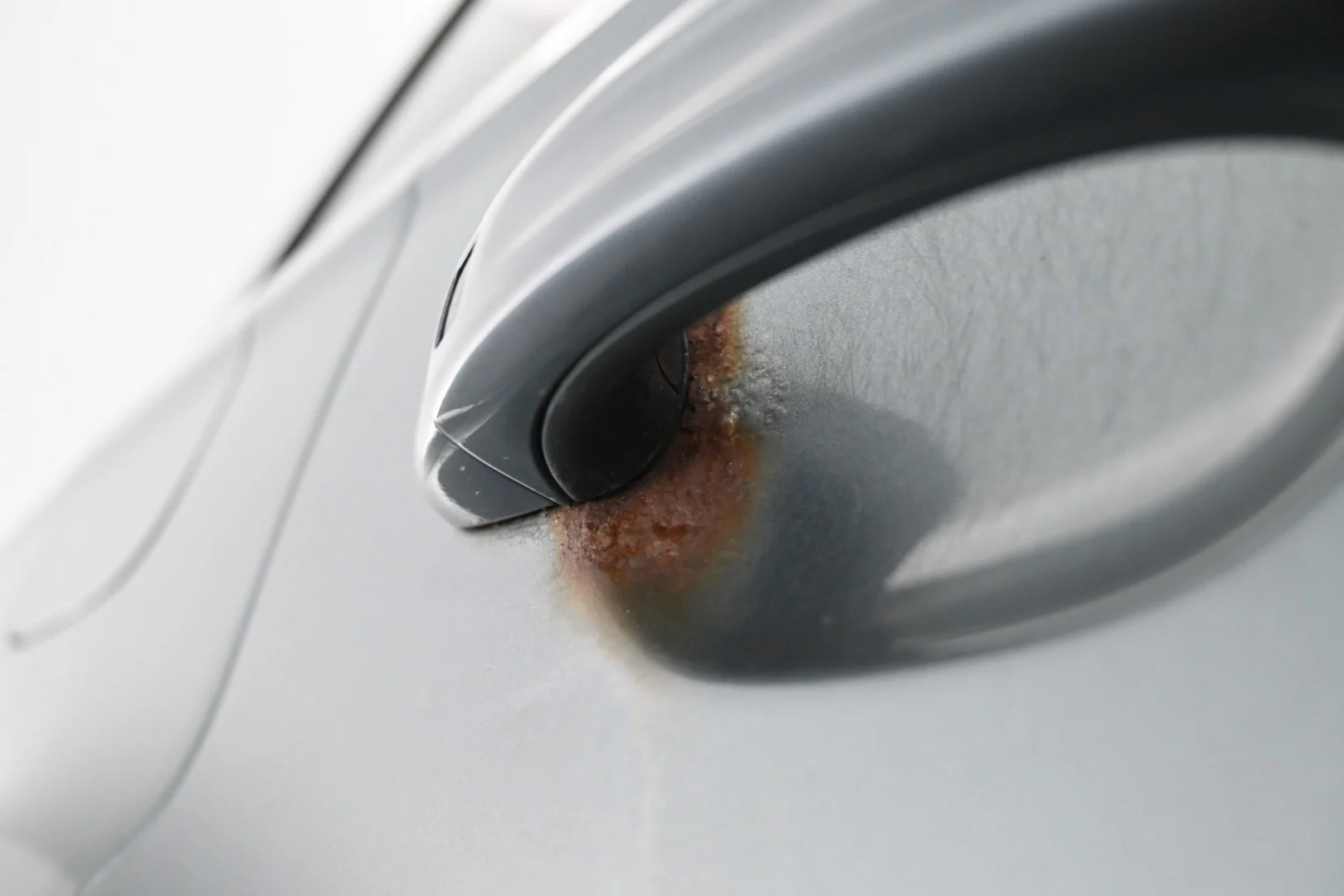 Car Image - 21Xkg2yXwGZ6h8HZlewUDf