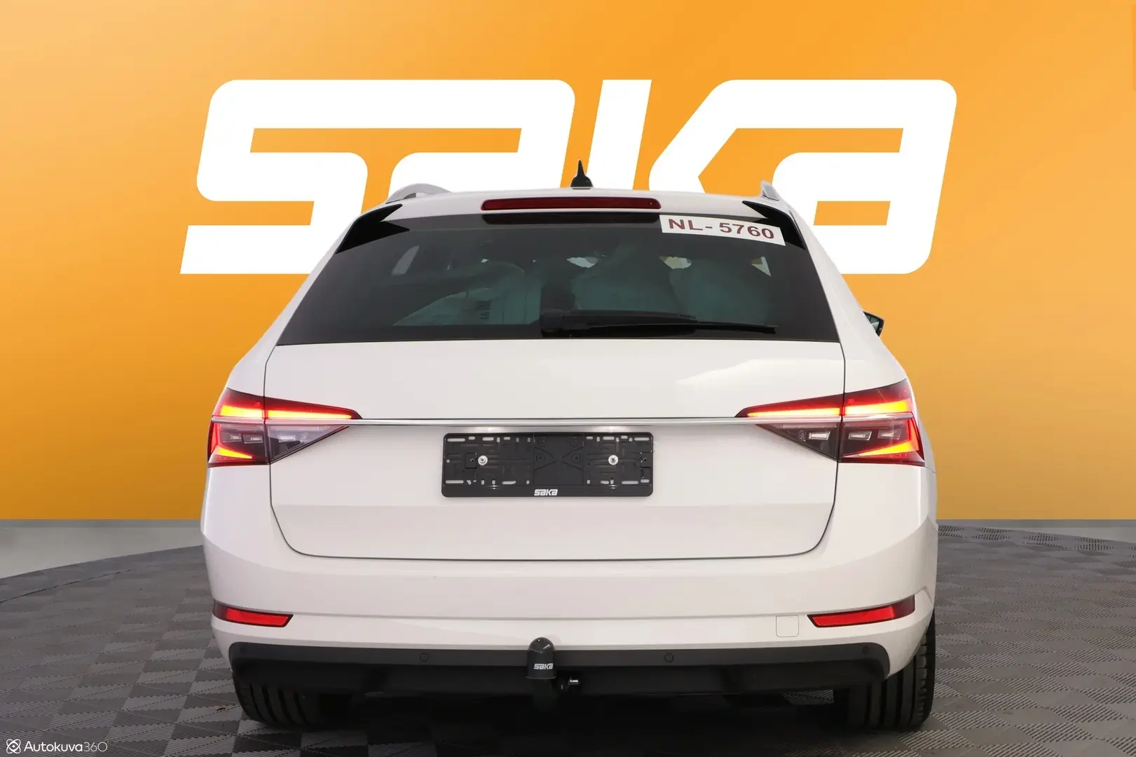 Car Image - 1ppMhnNLcfkB6NYqHdQyeJ